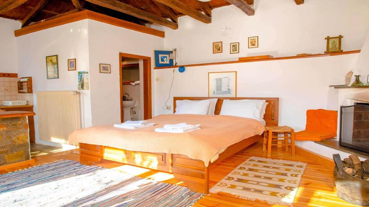 Ferienwohnung Chrissi Nefeli Agios Georgios Nileias Exterior foto